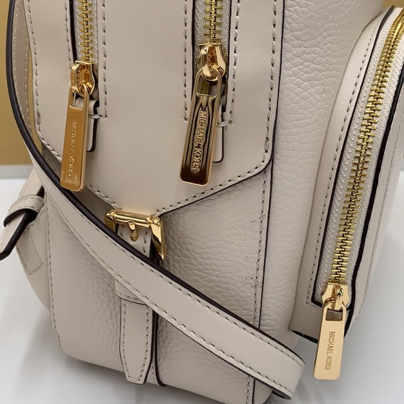 Michael Kors Jaycee Medium Pebbled Leather Backpack
Light Cream - Picture 12 of 13